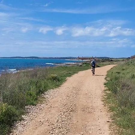 Bora Seaview Appartamento Medolino